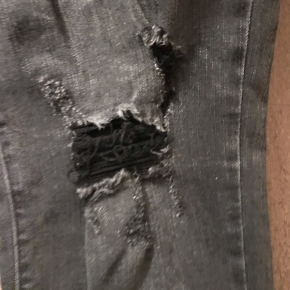 Black fashion tear Flying Monkey skinny jeans. - Picture 3 of 4